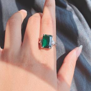 Silver Color Square Green Zircon Wedding Engagement Ring