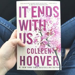 It Ends With Us by Colleen Hoover