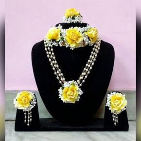 Artificial Flower & Pearl Earrings Ornaments Set For Women