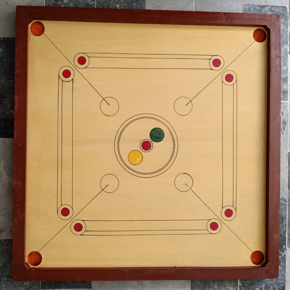 24 inches Wooden Carrom Board with dice complete