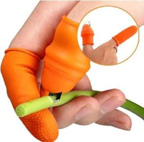 Thumb Finger Protector Vegetable Harvesting Plant Blade Scissors Cutting