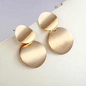 1 Pair Retro Fashion Female Disc Earrings Simple All-match Dangle Earrings For Ladies Women