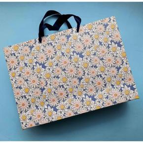 Premium Shopping Bag Blossom 20 pieces