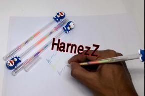 HarnezZ Sickle Ballpoint Pen Colorful Creative Cartoon lnk Black - 1 Pcs