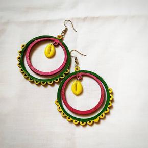 Hand paint ear ring-one pair