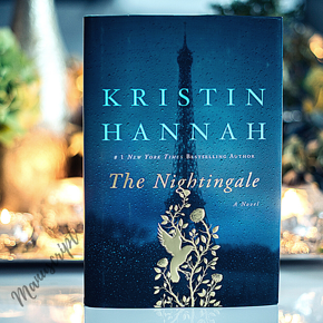 The Nightingale: A Novel by Kristin Hannah -Paperback