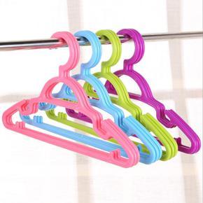 Pack of 12 baby plastic hangers in the best quality