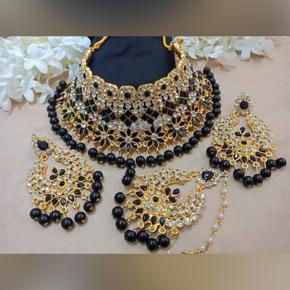 New Neckless for Women International Grated in Indian Gold Plated Thai stone Jewellery Necklace Set Traditional Gold Plated Wedding Choker Necklace Earrings And Tikli Jewellery Set traditional - Neckl