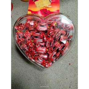 Big Size Treat love box chocolate