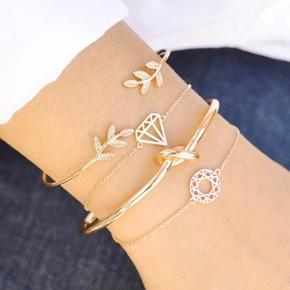 New Trendy 4pcs/ Set Women Simple Design Gold Plated Chain Bracelets for Girls Simple Stylish - Bracelet for Women New Collection/ Bracelets for Girls Stylish Simple Fashion - Bracelet for Girls Styli