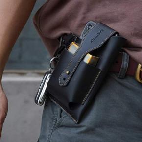 Retro men's belt bag is suitable for work, fishing, camping and travel.