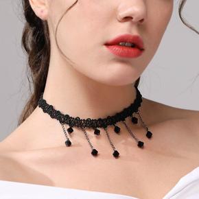 Korean Black Flower Rhinestone Choker Statement Necklaces for Girls Simple Stylish - Women Fashion Velvet Choker Jewelry Accessories Lace Hand-Knit Necklace for Girls Simple - Female Neck Chain Black 