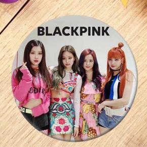 K-POP?BLACKPINK?Group Photo Inspired Bag Badge (5.8cm)