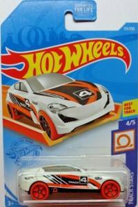 Hot Wheels Grand Cross White Lot M 2021