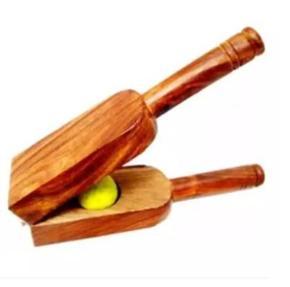 Wooden Lemon Squeezer / Juicer for Home and Kitchen, Crusher, Juice Squeezer, Lemon Mixer 1 Piece