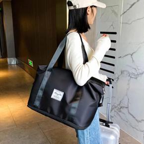 New Large Capacity Folding Travel Bags Waterproof Tote Handbag Travel Duffel Bags Women Multi functional Travel Bags