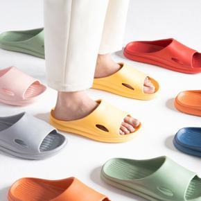 New EVA slippers women's summer outer wear thick bottom household men's not smelly feet, soft bottom, super soft sandals and slippers wholesale