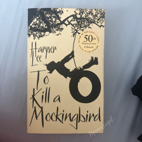 To Kill a Mockingbird by Harper Lee -Paperback