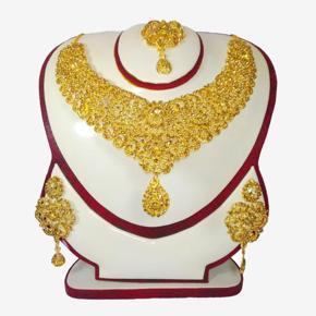 Stylish Indian gold plated necklace set for_women-3 Part Earrings & Tikli