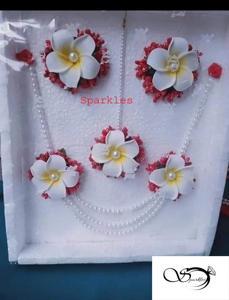 Artificial Kathgolap Flower Jewellery Set White & Red Color -4pc