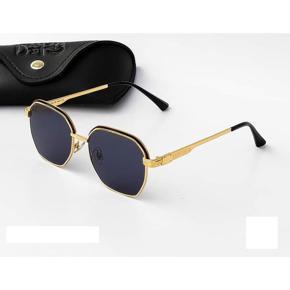 Stylish Men Metal Boddy Golden-Black Sunglass 2022