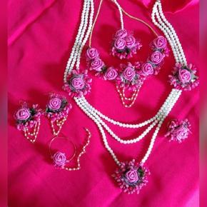 Artificial Flower Jewelry Set / Mehedi Night Jewelary Set(Pink)