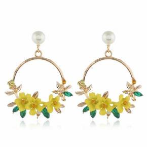 Elegant Flower Earring Soft Ceramic Pearl Stud Earrings For Ladies