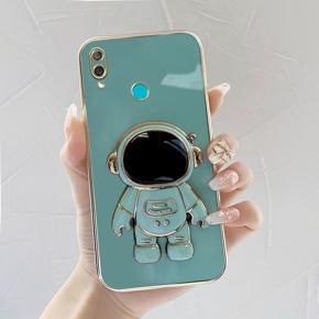 Hontinga for Huawei Y7 2019/Y7 Prime 2019 Back Cover With Cartoon Astronaut Folding Bracket Cases Luxury 6D Plating Soft Silicone Phone Cases