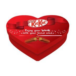 Nestle Kitkat Heart Shape chocolate Gift box 141.3g