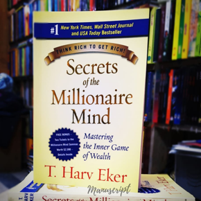 Secrets of the Millionaire Mind: Mastering the Inner Game of Wealth  -Paperback