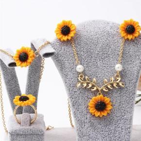 Lady Sunflower Leaf Faux Pearl Charm Necklace Earrings Bracelet Ring Set jeweler set