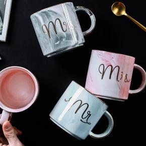 Mr & Mrs couple ceramic mugs