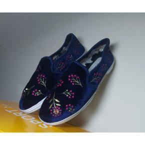 Sneakers Shoes for Women