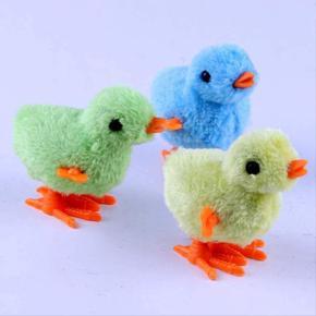 Wind-Up Hopping Jumping Chicken Clockwork Walking Toys Children Gifts 1PCS
