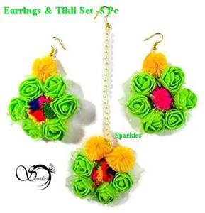 Artificial Flower Jewellery Earrings & Tikli Set Green Color - 3pc