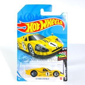 Hotwheels '67 Ford GT40 Mk.IV, Race Day 8/10 [Yellow] 106/250