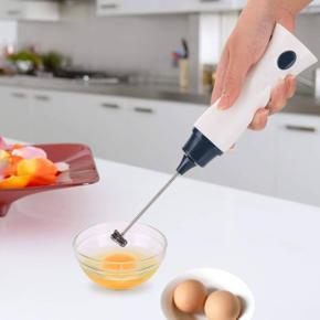 Electric coffee foamer/ hand mixer.