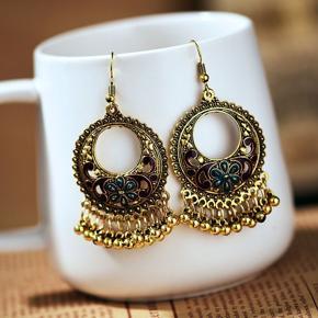 Trendy Vintage Ethnic Dangle Drop Antique Metal Jhumka Earrings for Girls Simple Stylish New Collection -  Fashionable Stylish Simple Big Size Golden Earring for Women/ Earrings for Girls