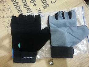 Gym weightlifting Gloves for Gym Lovers
