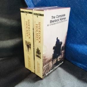 Sherlock Holmes: The Complete Novels and Stories: Volumes I and II (White Print)