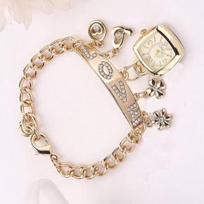 Women Love Letters Rhinestone Inlaid Chain Bracelet Flower Pendant Wrist Watch