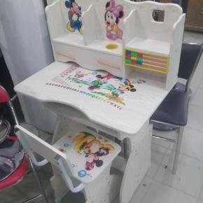 Reading Table for kids with chair for kids