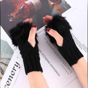 One Pair Knitted Fingerless Gloves for Women