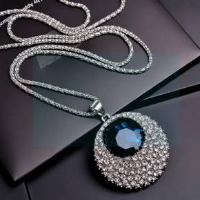 Fashion Blue Rhinestone And Crystal Round Shape Pendant Snake Long Chain Necklace For Sweater Charming necklace For Woman chains