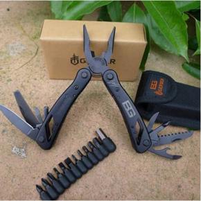 12 IN 1 Outdoor Multifunctional Folding Pliers Camping Portable Tool Fishing Folding Pliers EDC Stainless Steel Survival Tool Kit